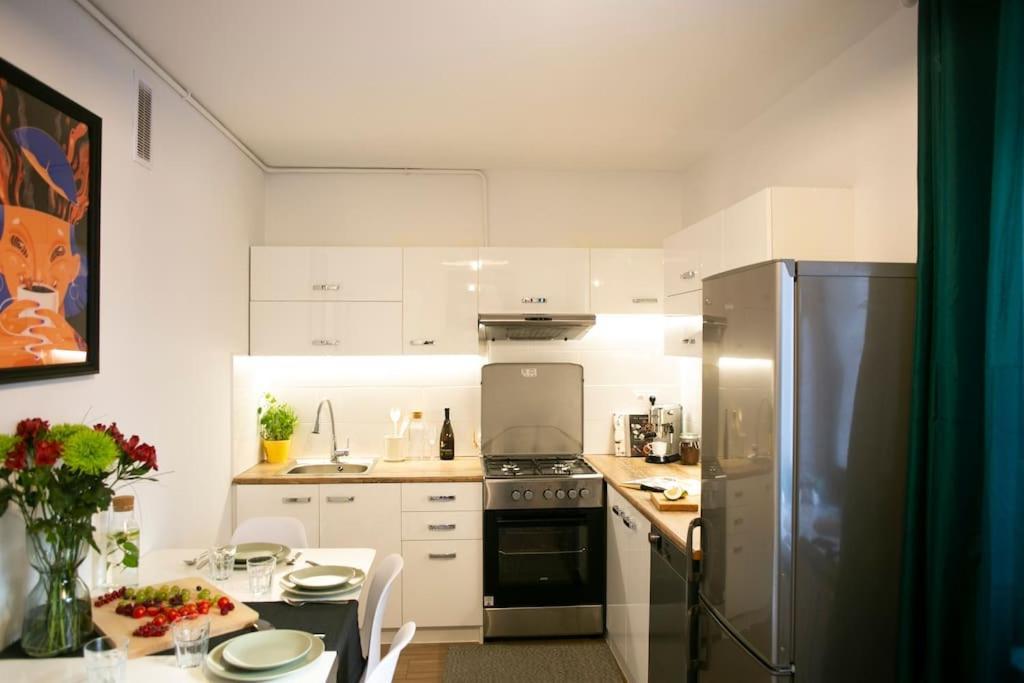 Oomph Warsaw Center Well Designed Apartment With Balcony Kültér fotó
